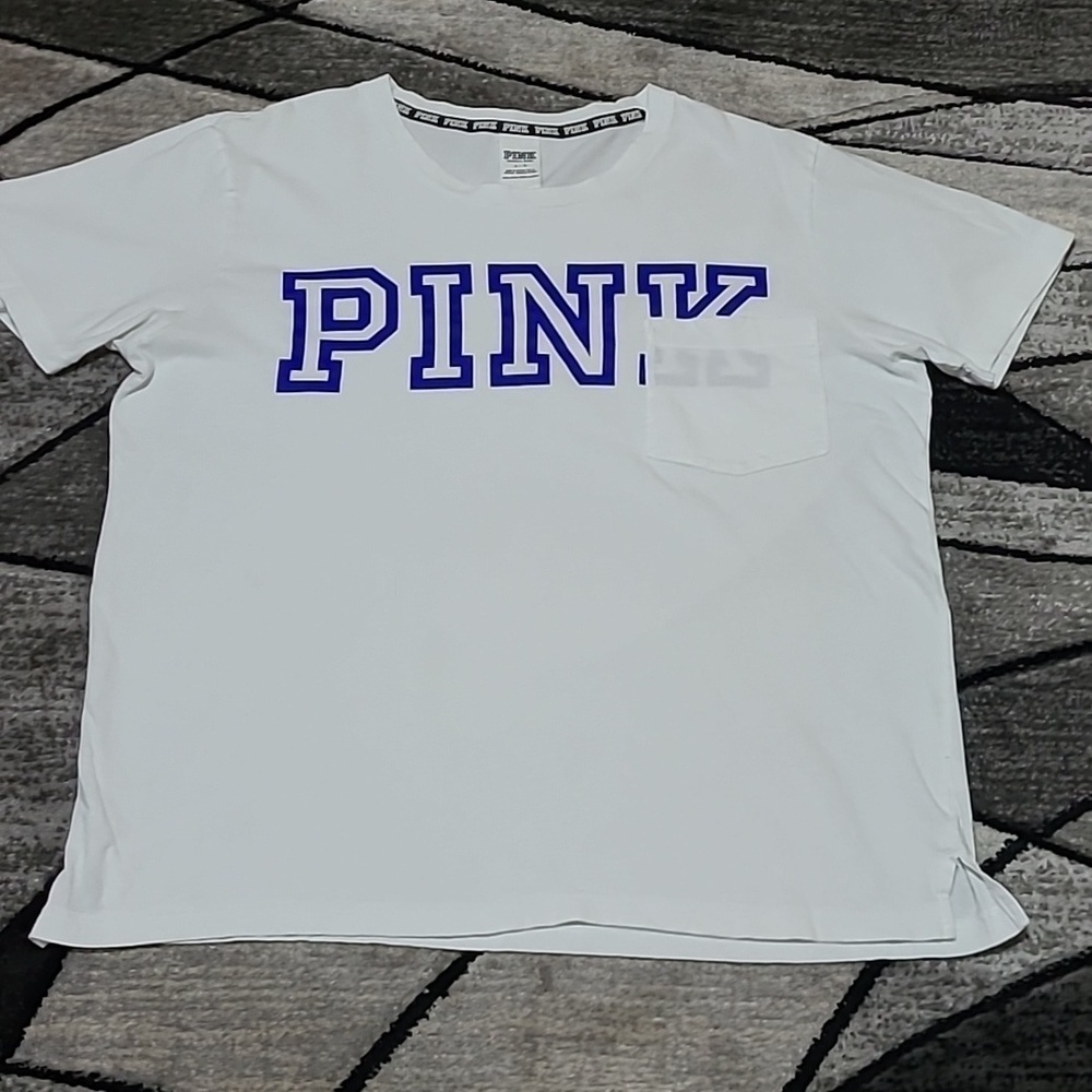 VS PINK 2016 CAMPUS BLUE LOGO POCKET TEE-SHIRT